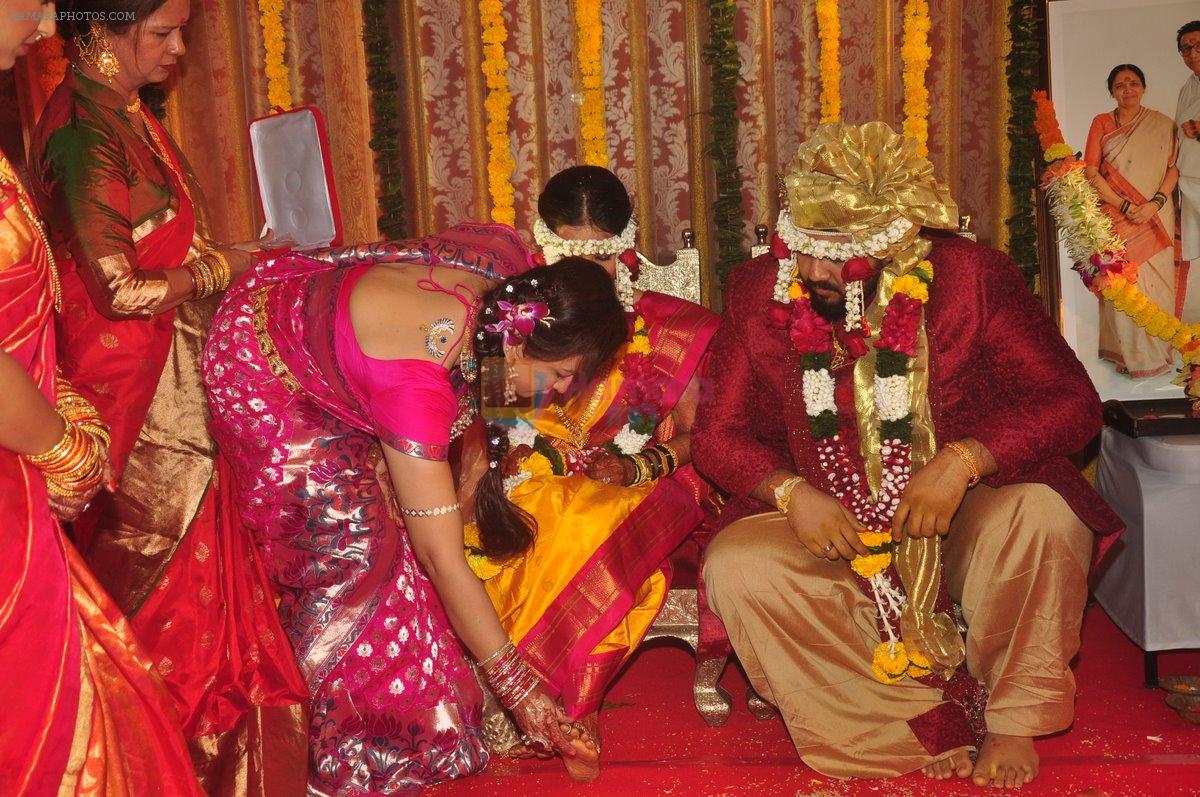 Rahul Thackeray's wedding ceremony in Mumbai on 9th Feb 2015