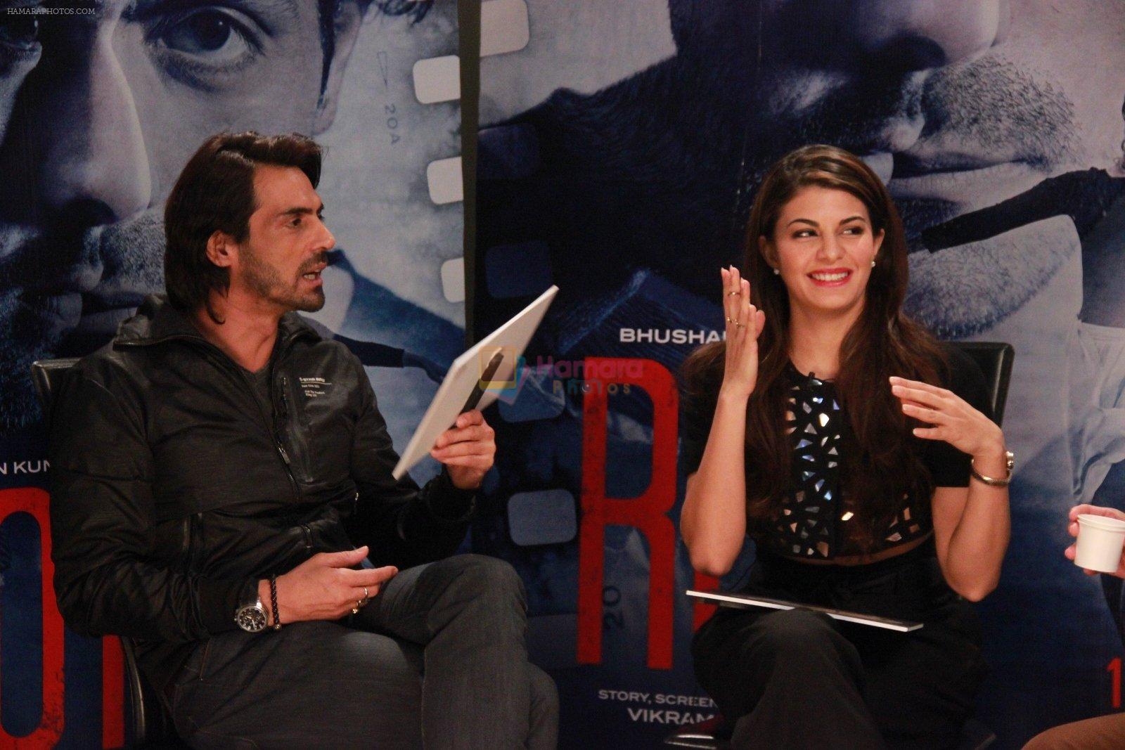 Jacqueline Fernandez, Arjun Rampal promote Roy on 9th Feb 2015