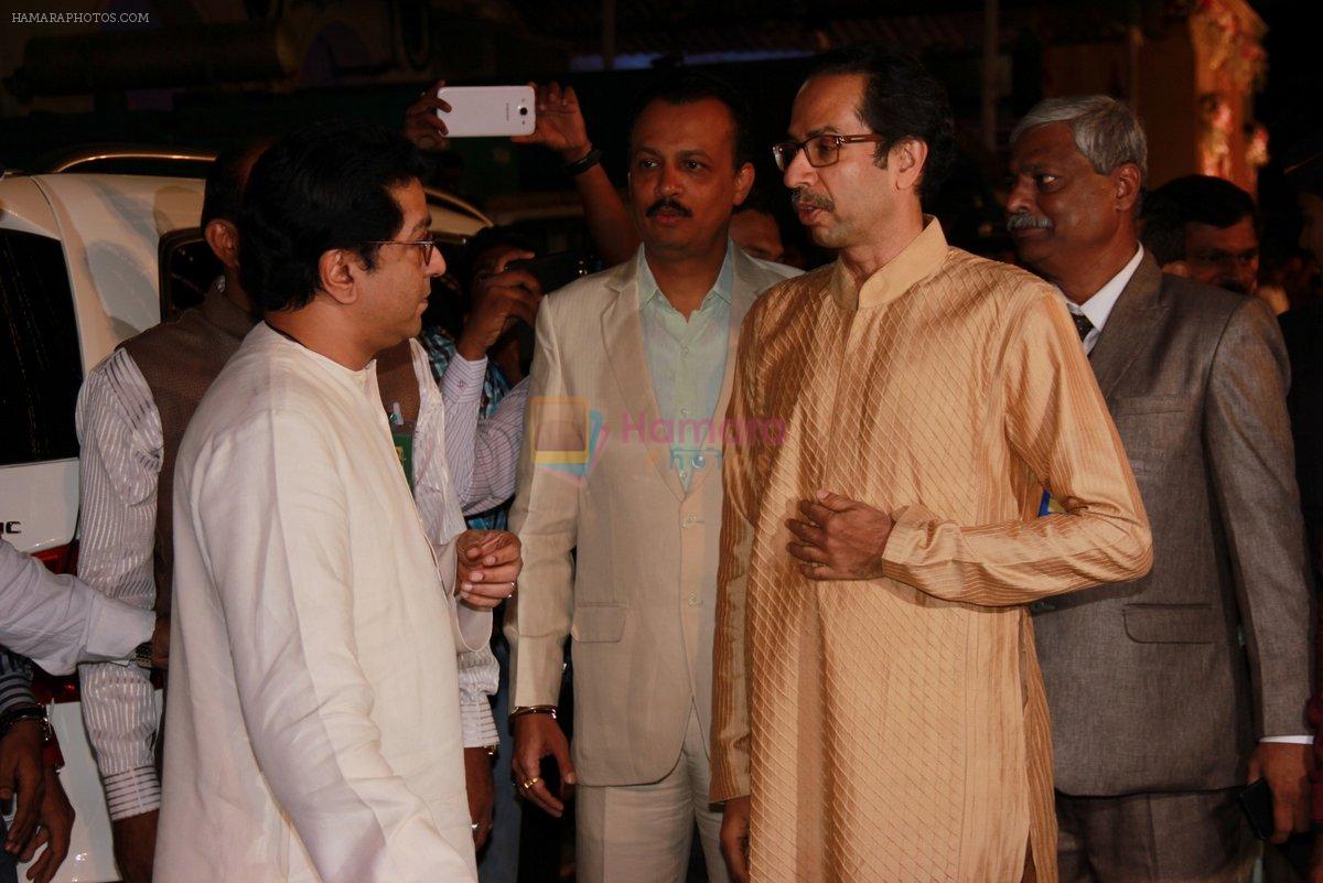 Uddhav Thackeray at Designer Manali Jagtap's Wedding Reception in Mumbai on 11th Feb 2015