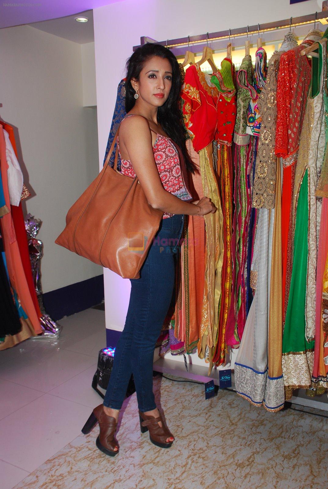 Iris Maity at Jevani store launch in Juhu, Mumbai on 12th Feb 2015