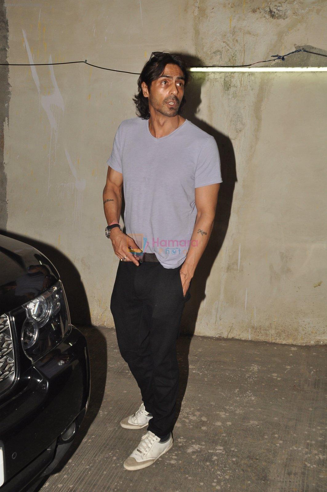 Arjun Rampal at Roy Screening in Mumbai on 12th Feb 2015