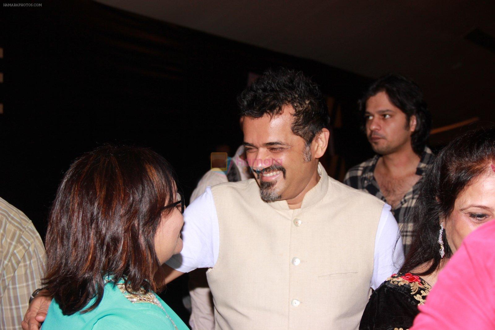 Rajkumar Hirani at the Premiere of marathi movie Mitwaa on Cinema, Mumbai on 12th Feb 2015