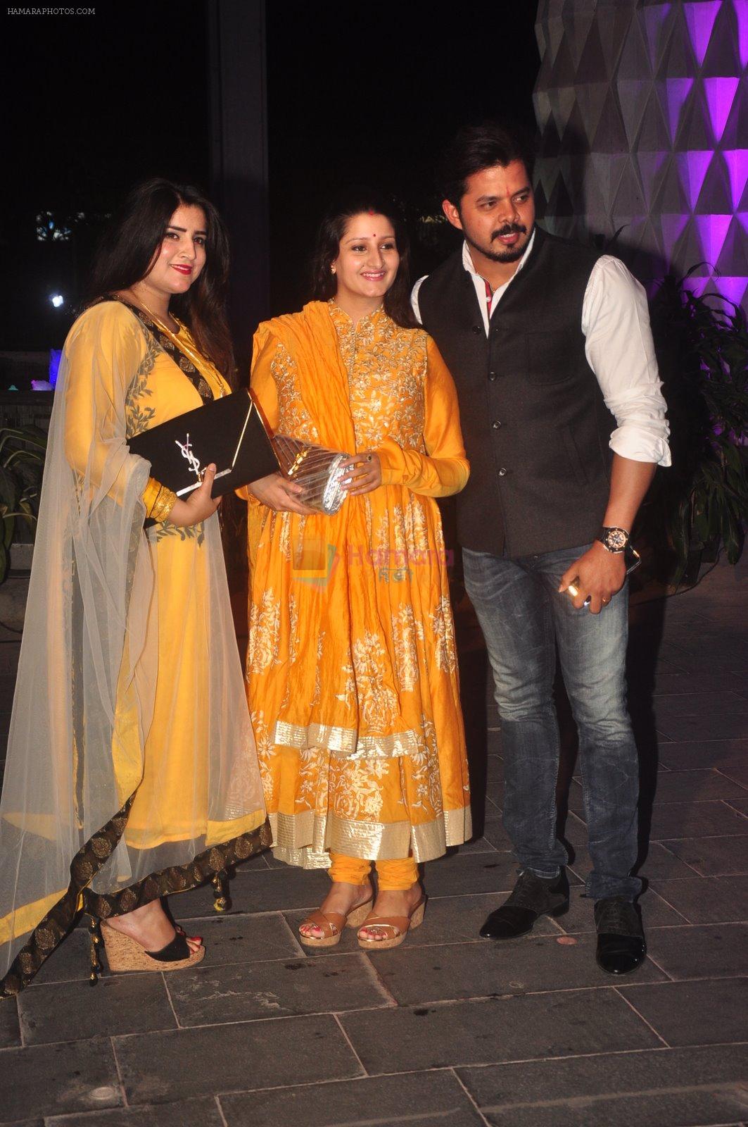 Sreesanth at Smita Thackeray's son wedding reception in Sahara Star, Mumbai on 13th Feb 2015