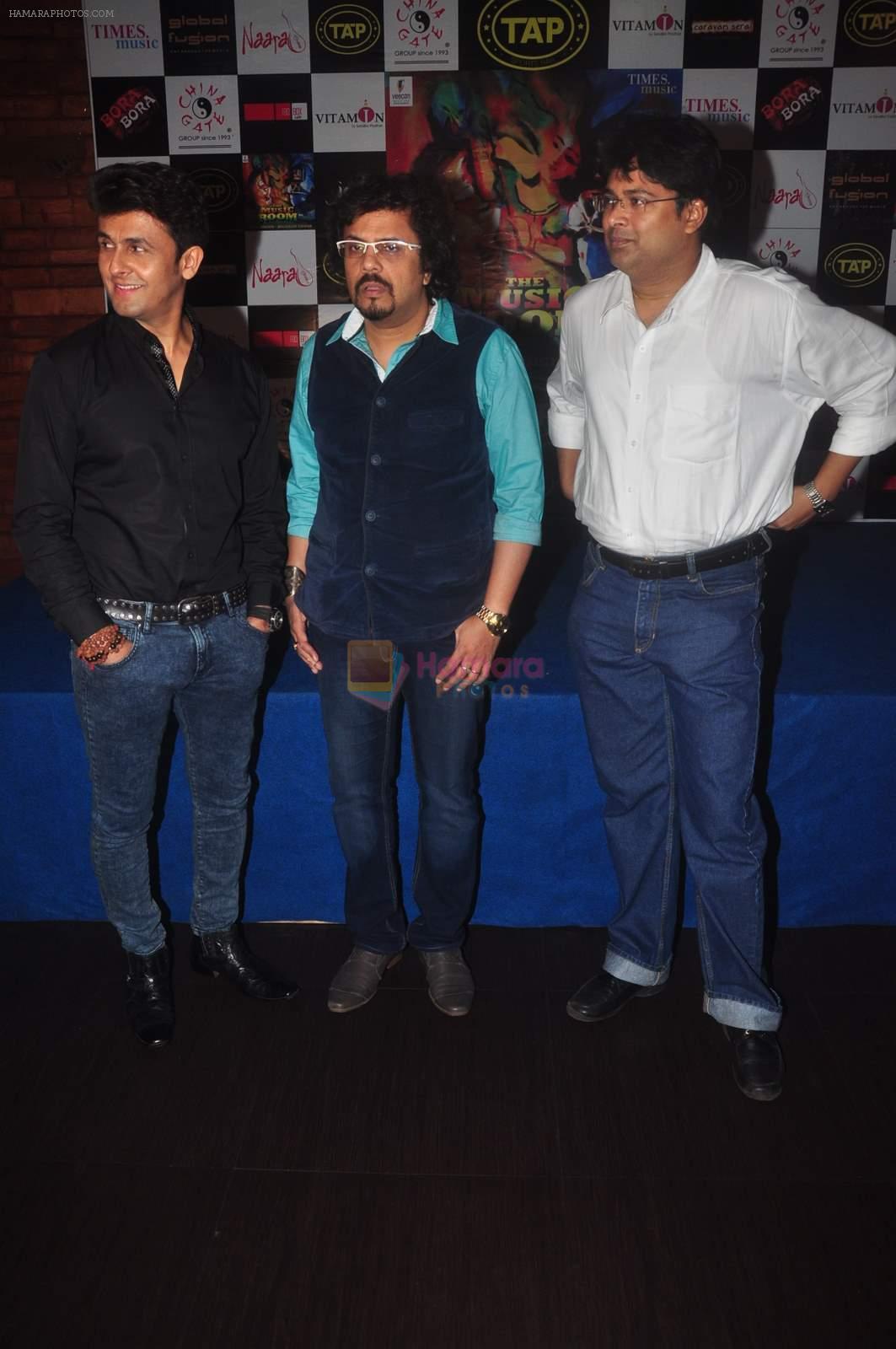 Sonu Nigam at Bickram ghosh's album launch in Tap Bar on 25th Feb 2015
