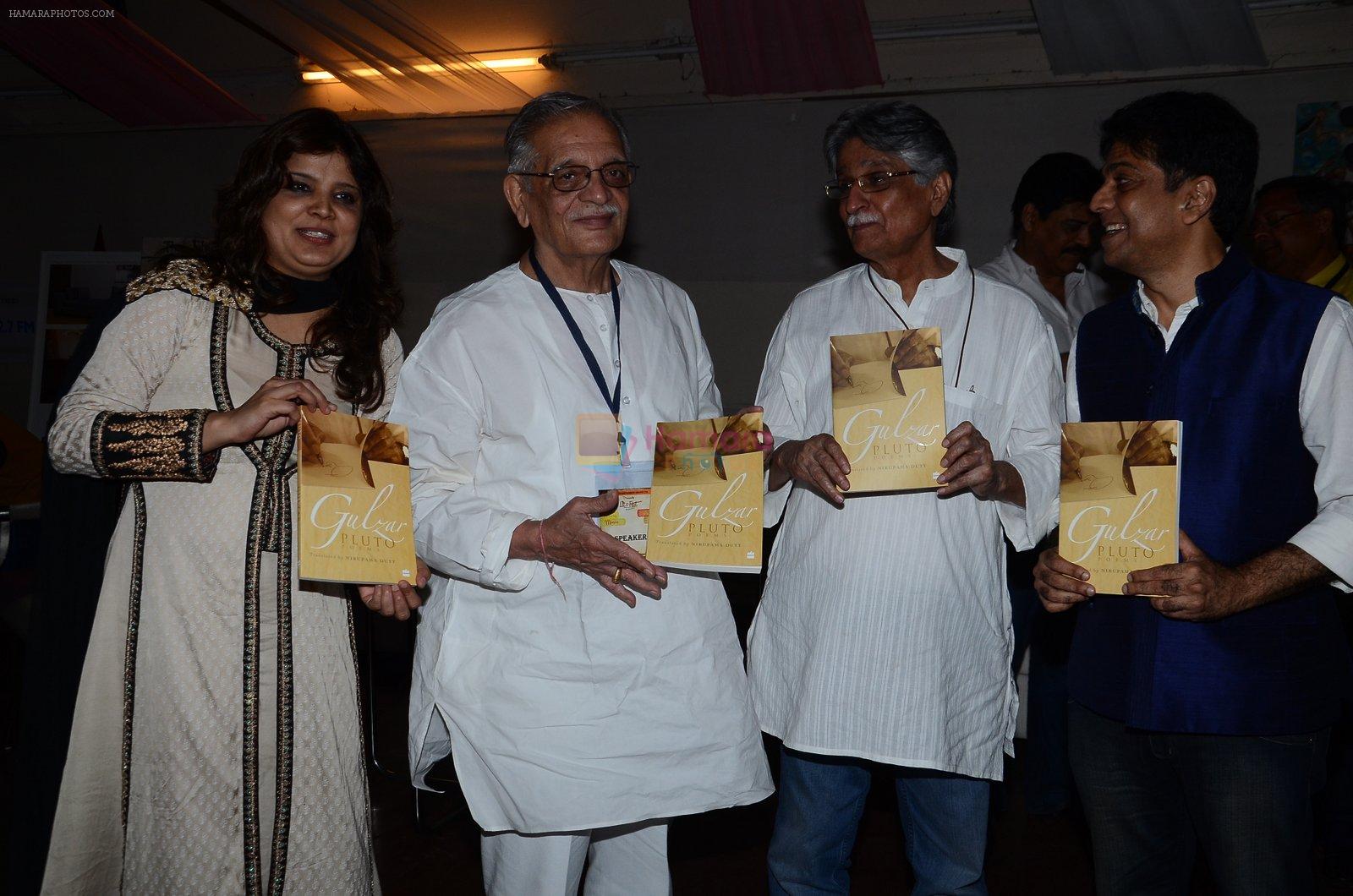 Gulzar at the launch of script writer Javed Siddiqui's book Gulzar Pluto in Mumbai on 1st Feb 2015