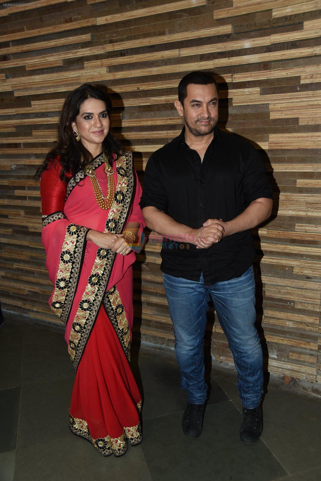 Aamir Khan, Shaina NC at Shaina NC-Manish Malhotra Pidilite Show for CPAA on 1st March 2015