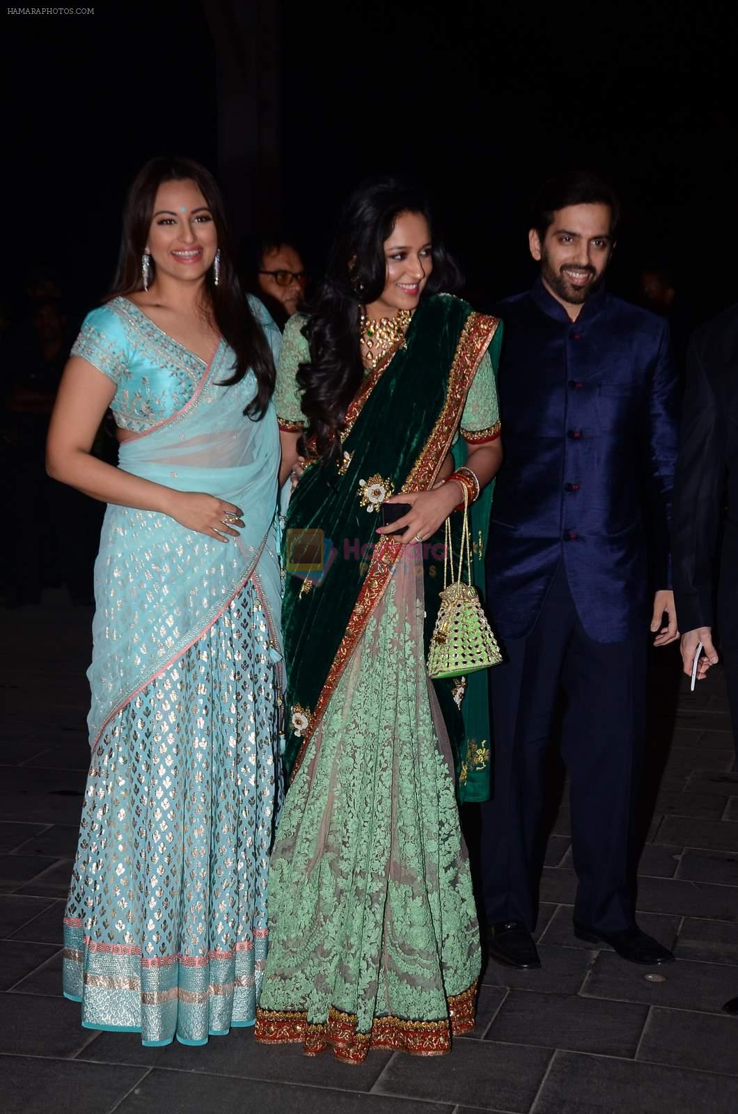 Sonakshi Sinha at Tulsi Kumar's wedding reception in Sahara Star, Mumbai on 2nd March 2015