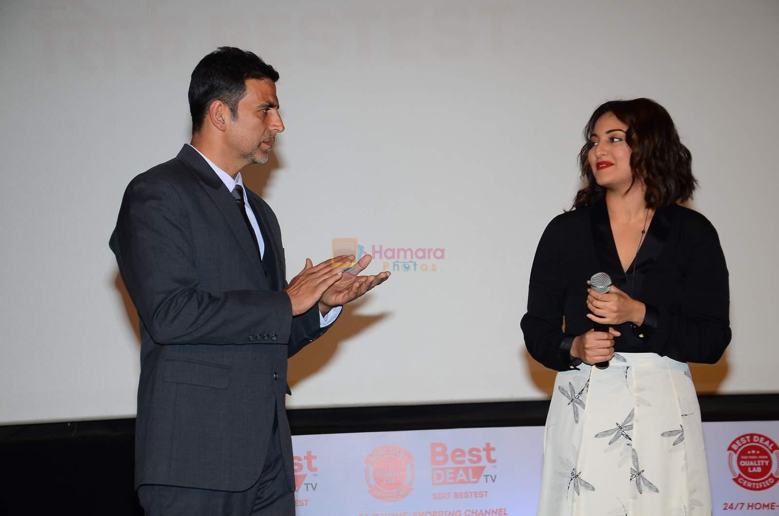 Akshay Kumar, Sonakshi Sinha at Shilpa's new home shop venture in PVR on 5th March 2015