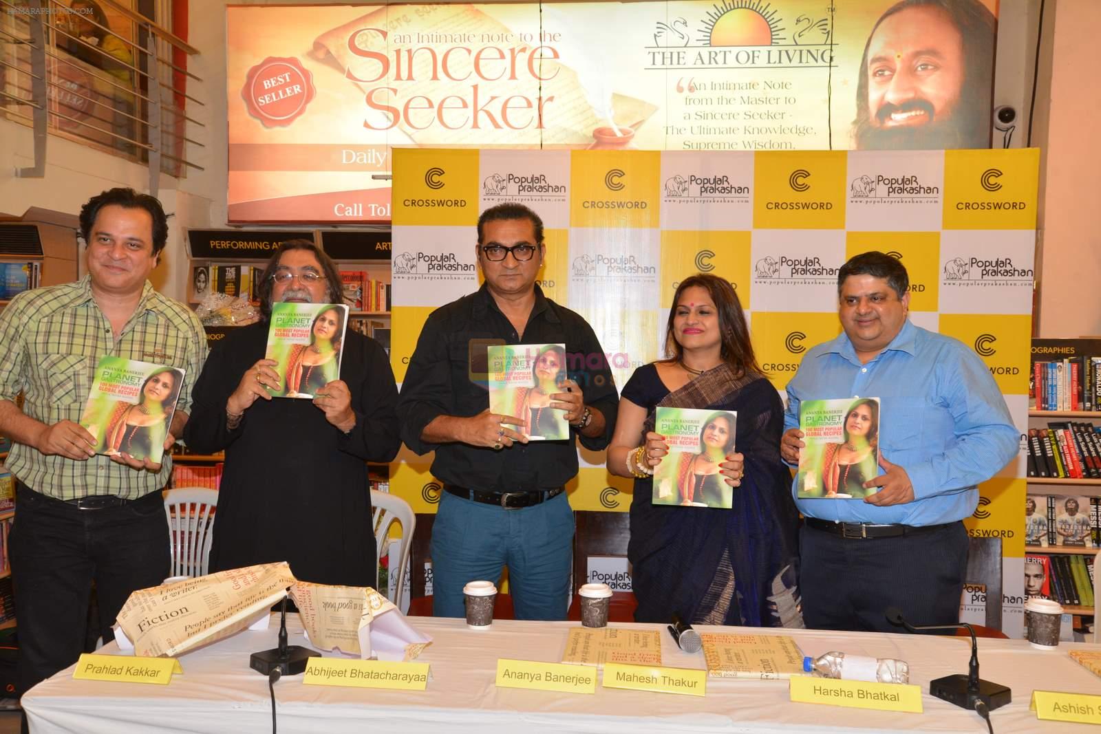 Abhijeet Bhattacharya,, Mahesh Thakur at Ananya Banerjee's book launch in crossword on 12th March 2015