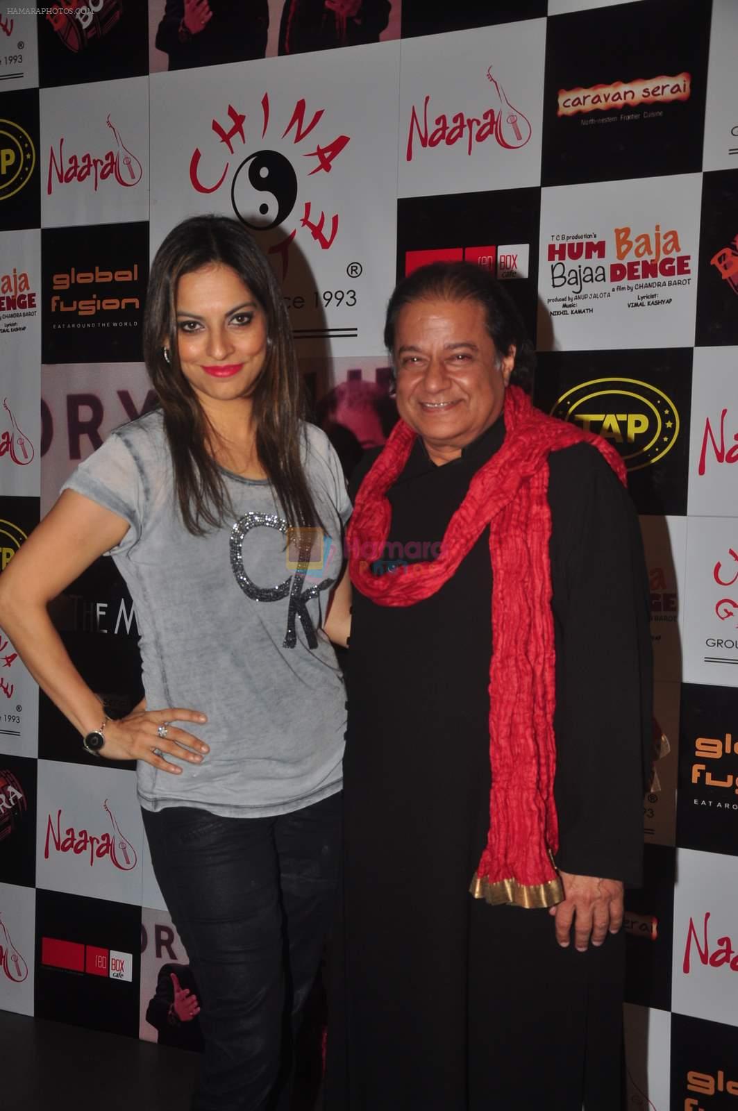 Preety Bhalla, Anup Jalota at the launch of Anup Jalota & Pankaj Udhas's song Zindagi from film Hum Baaja Baja Denge in Bandra on 17th March 2015