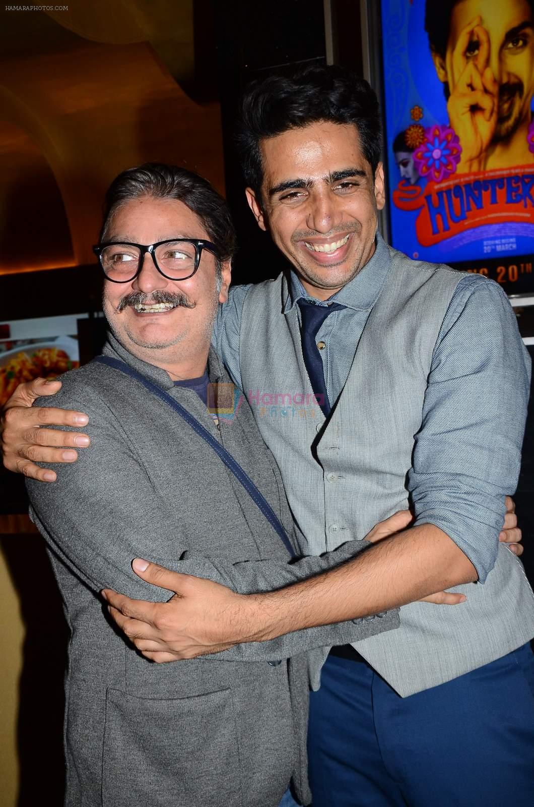 Gulshan Devaiah, Vinay Pathak at Hunterrr film premiere in Cinemax, Mumbai on 17th March 2015