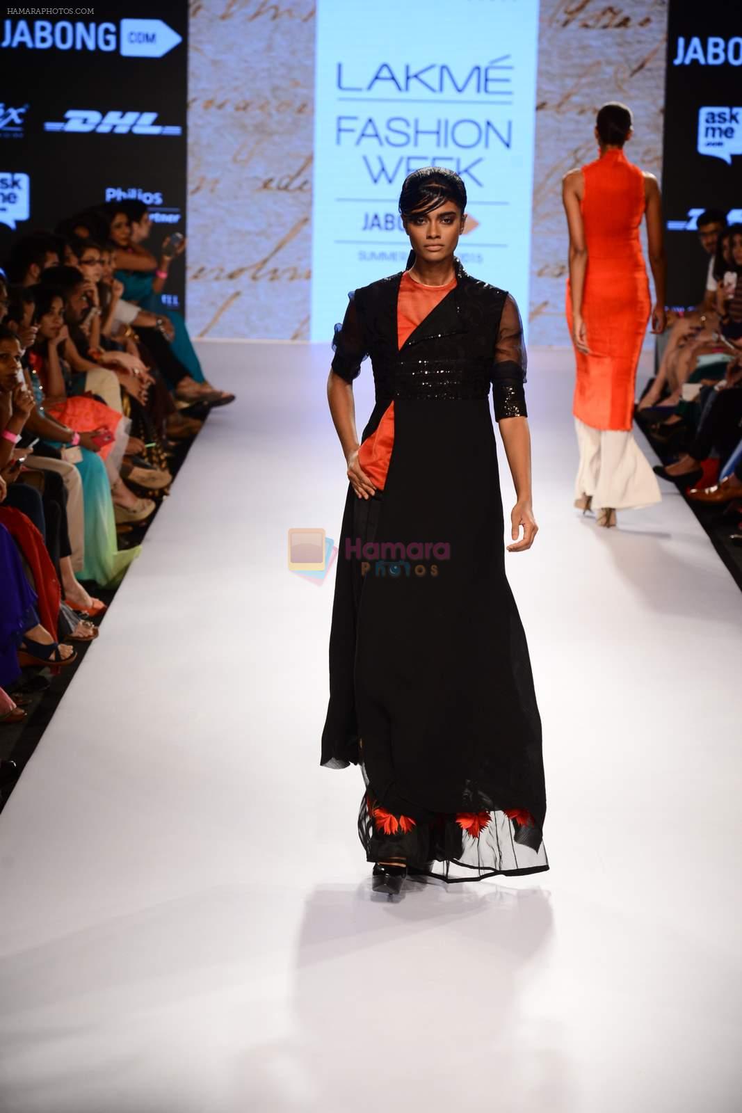 Model walk the ramp for Kiran Uttam Ghosh Show at Lakme Fashion Week 2015 Day 2 on 19th March 2015