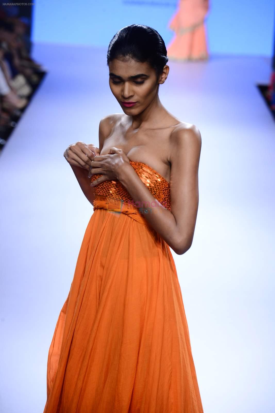 Model walks the ramp for Mulmul Show at Lakme Fashion Week 2015 Day 2 on 19th March 2015
