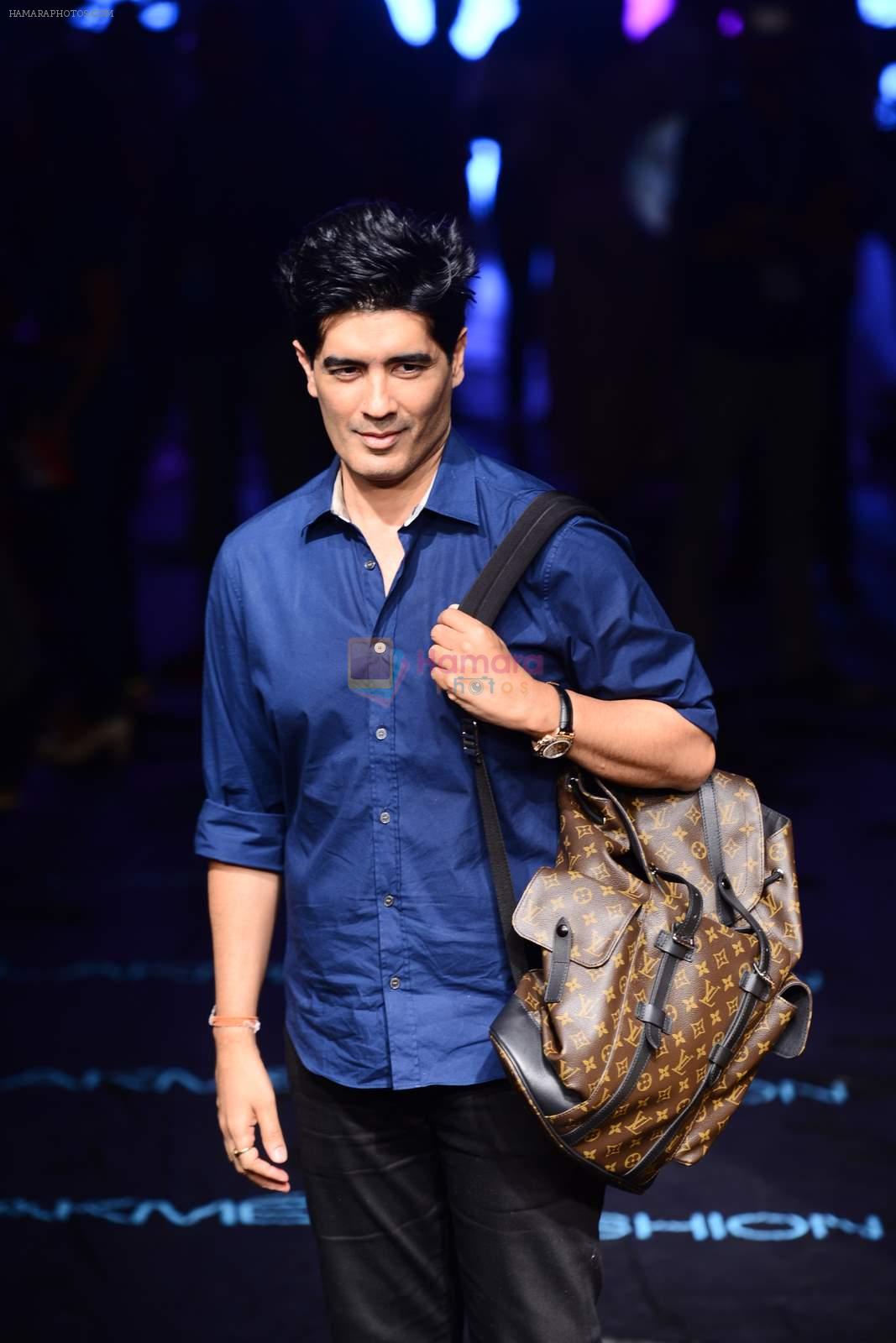 Manish Malhotra on Day 4 at Lakme Fashion Week 2015 on 21st March 2015