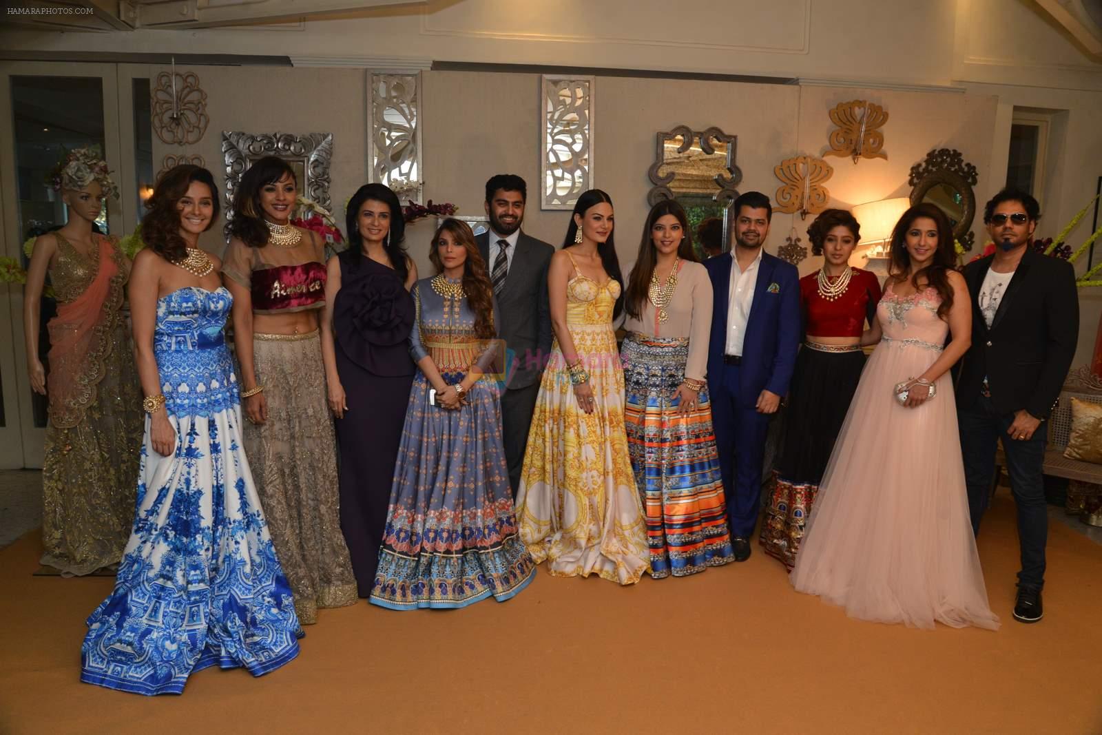 Shibani Dandekar, Manasi Scott, Aanchal Kumar, Krishika Lulla, Sunidhi Chauhan at Shane Falguni Peacock preview for Bridal Asia in Tote, Mumbai on 1st Paril 2015