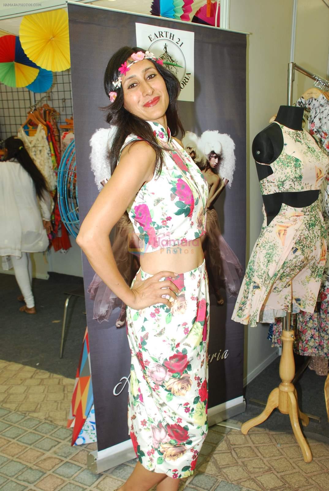 Teejay Sidhu at Amy Billimoria's collection at Beach Princess on 5th April 2015