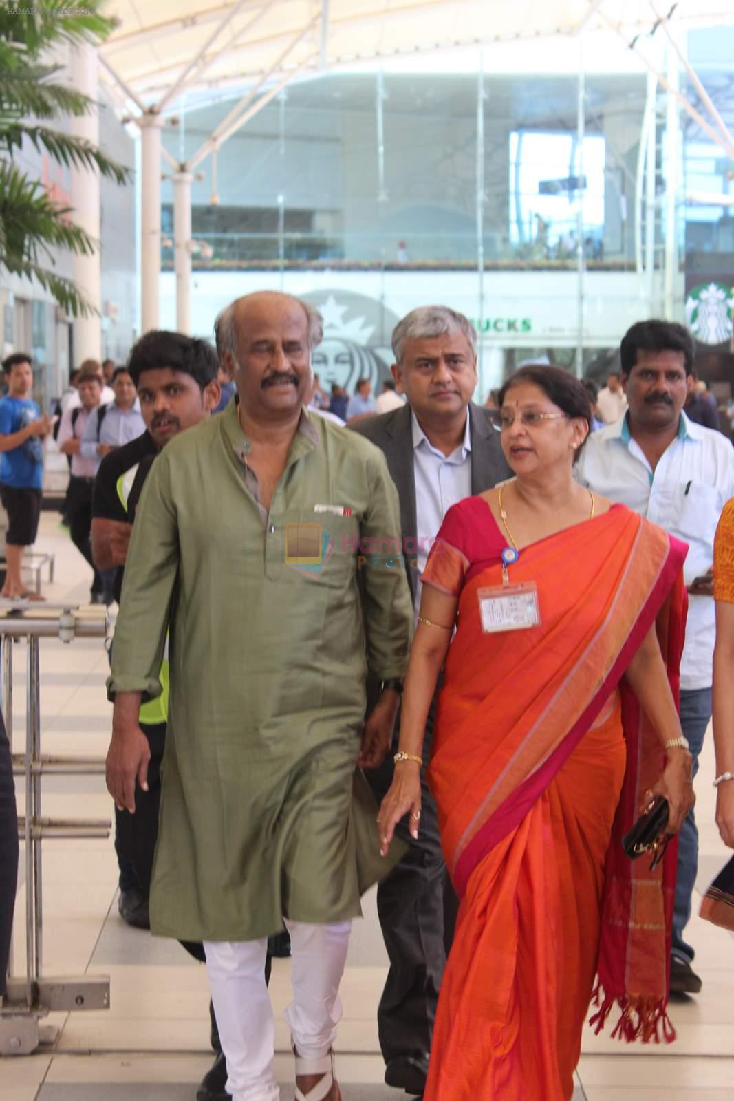Rajnikant snapped at Airport on 7th April 2015