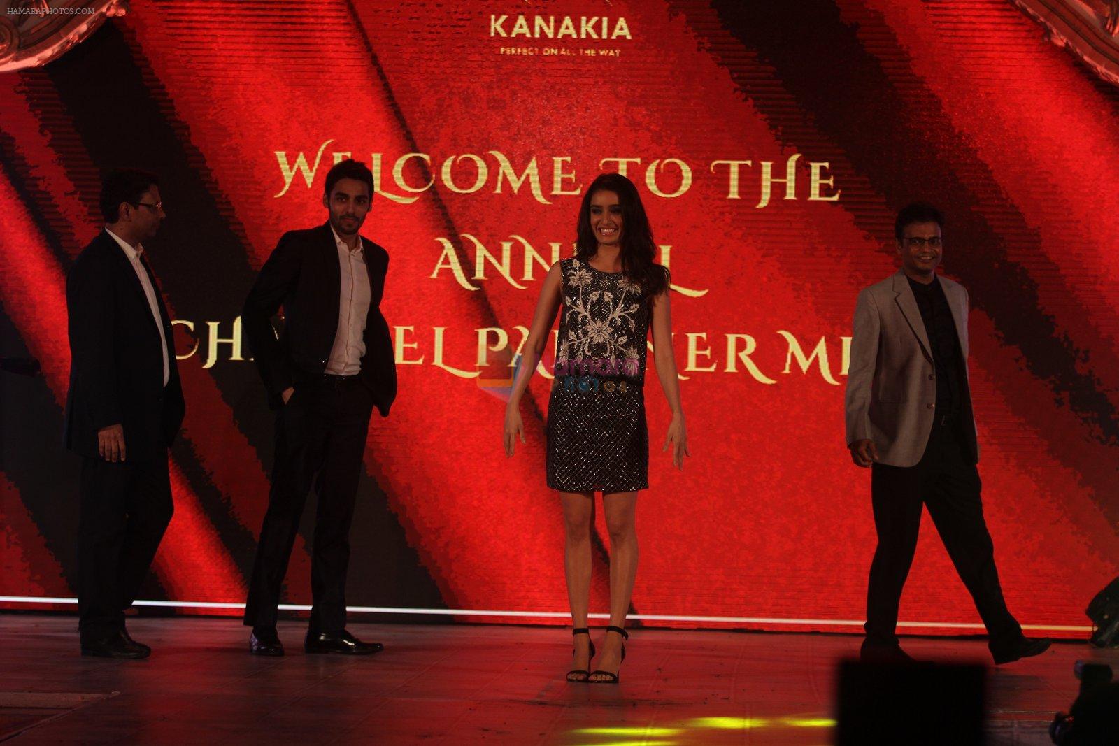 Shraddha Kapoor walks for Ken Ferns in Kanakia Eifel show on 9th April 2015
