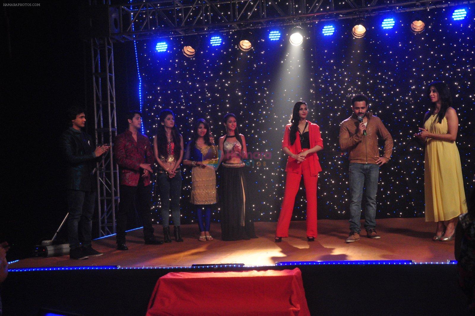 Emraan Hashmi, Amyra Dastur promote Mr X on the sets of BBC Produced Kaisi Yeh Yaariyan on 14th April 2015
