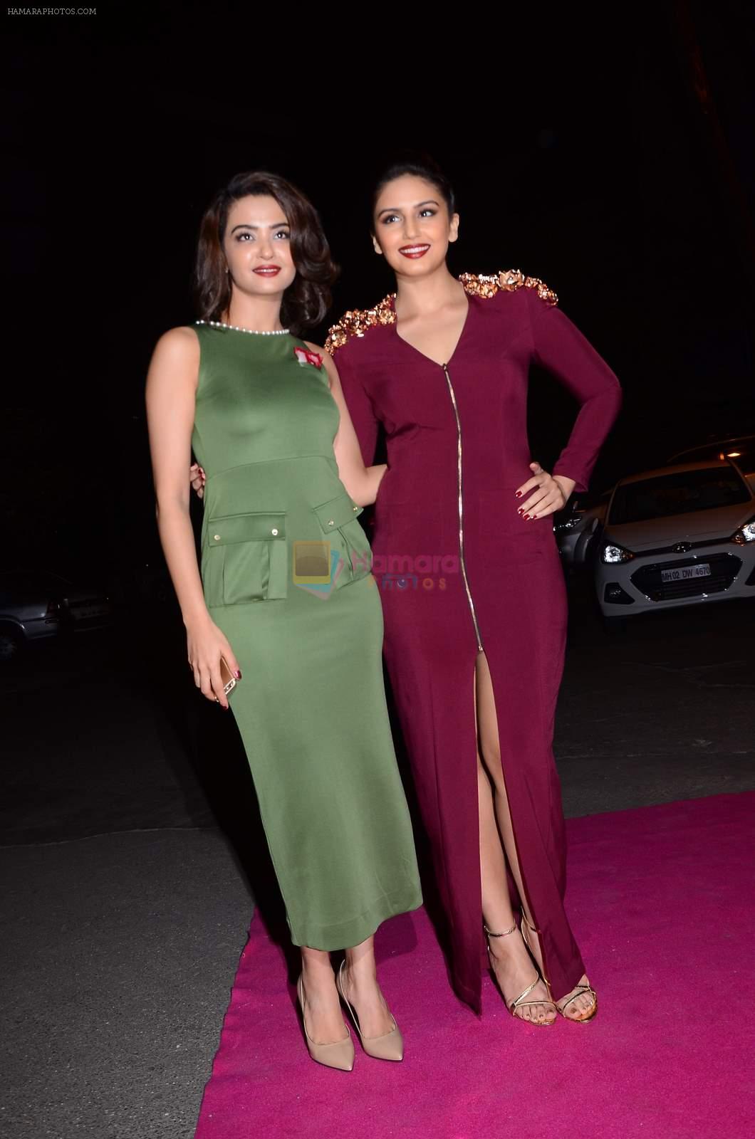 Surveen Chawla, Huma Qureshi at Grazia young fashion awards red carpet in Leela Hotel on 15th April 2015