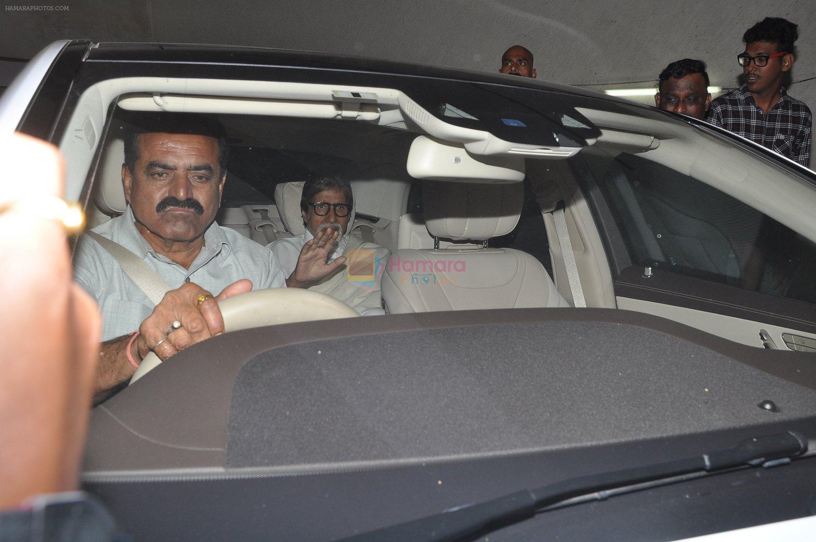 Amitabh bachchan watch Ok Kanmani in Mumbai on 23rd April 2015