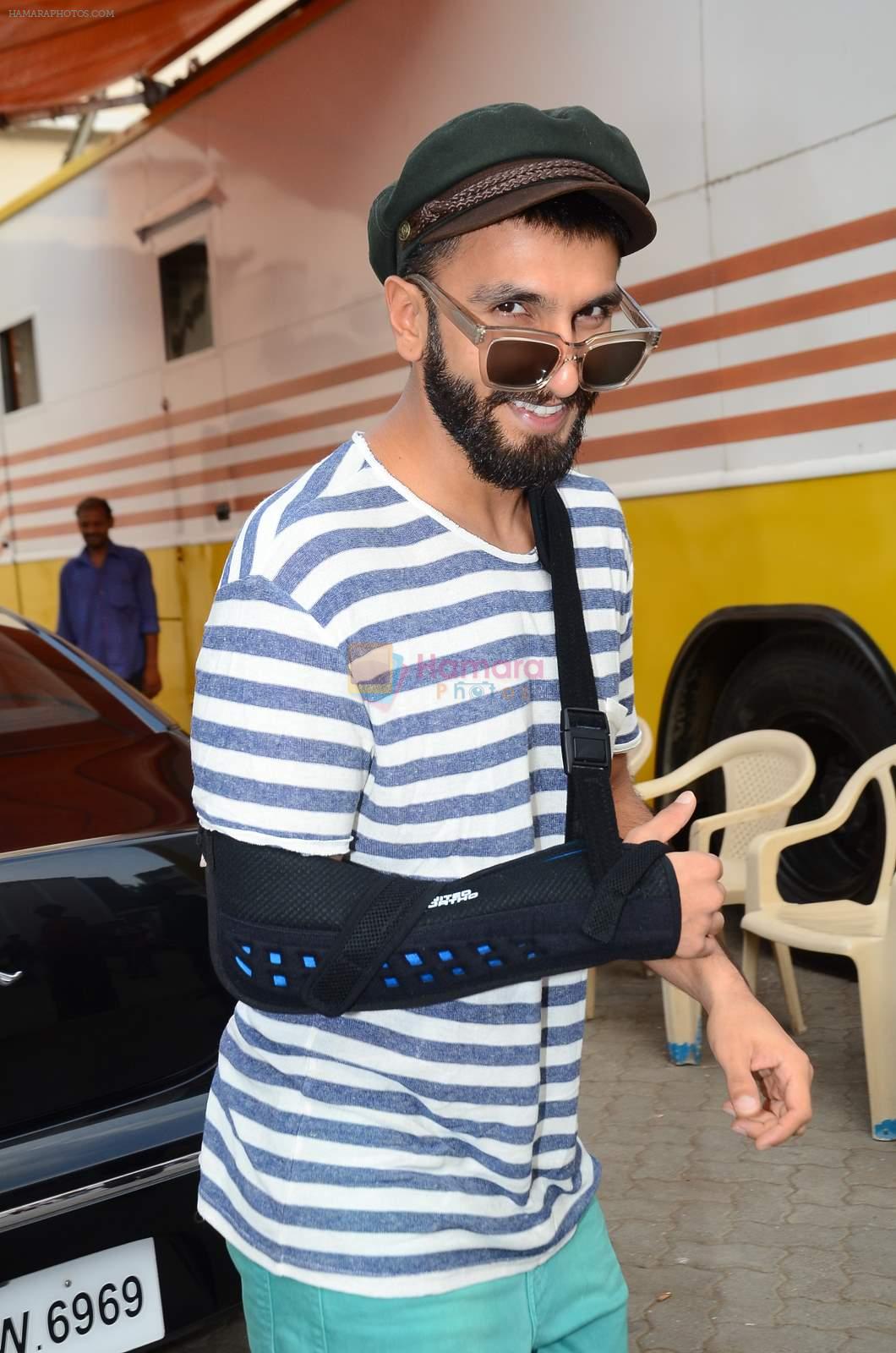 Ranveer Singh snapped at Mehboob on 29th April 2015