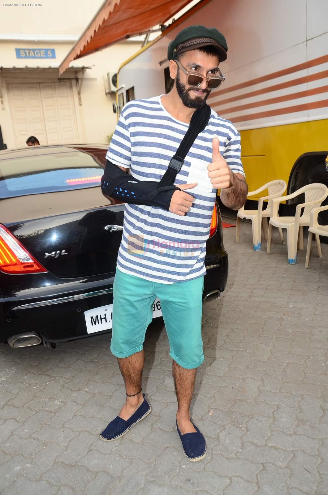Ranveer Singh snapped at Mehboob on 29th April 2015