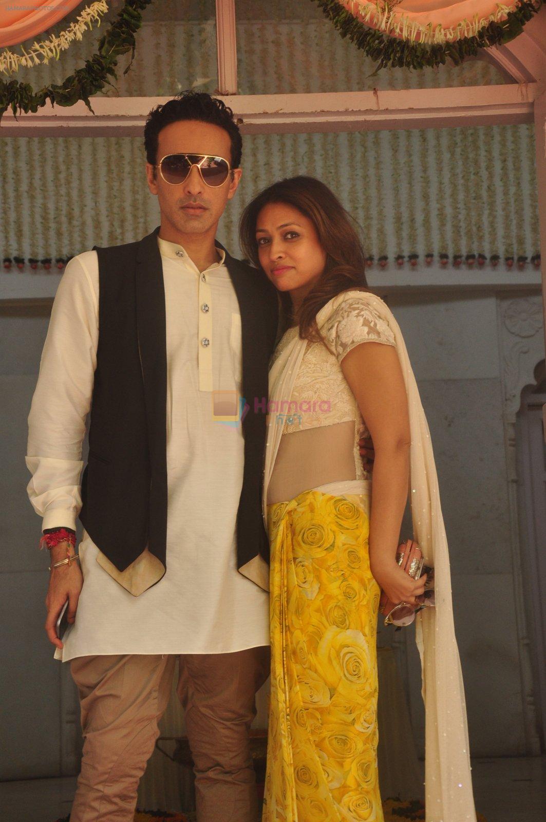 Surily Goel at Abhishek Kapoor & Pragya Yadav Wedding at Isckon temple on 3rd May 2015