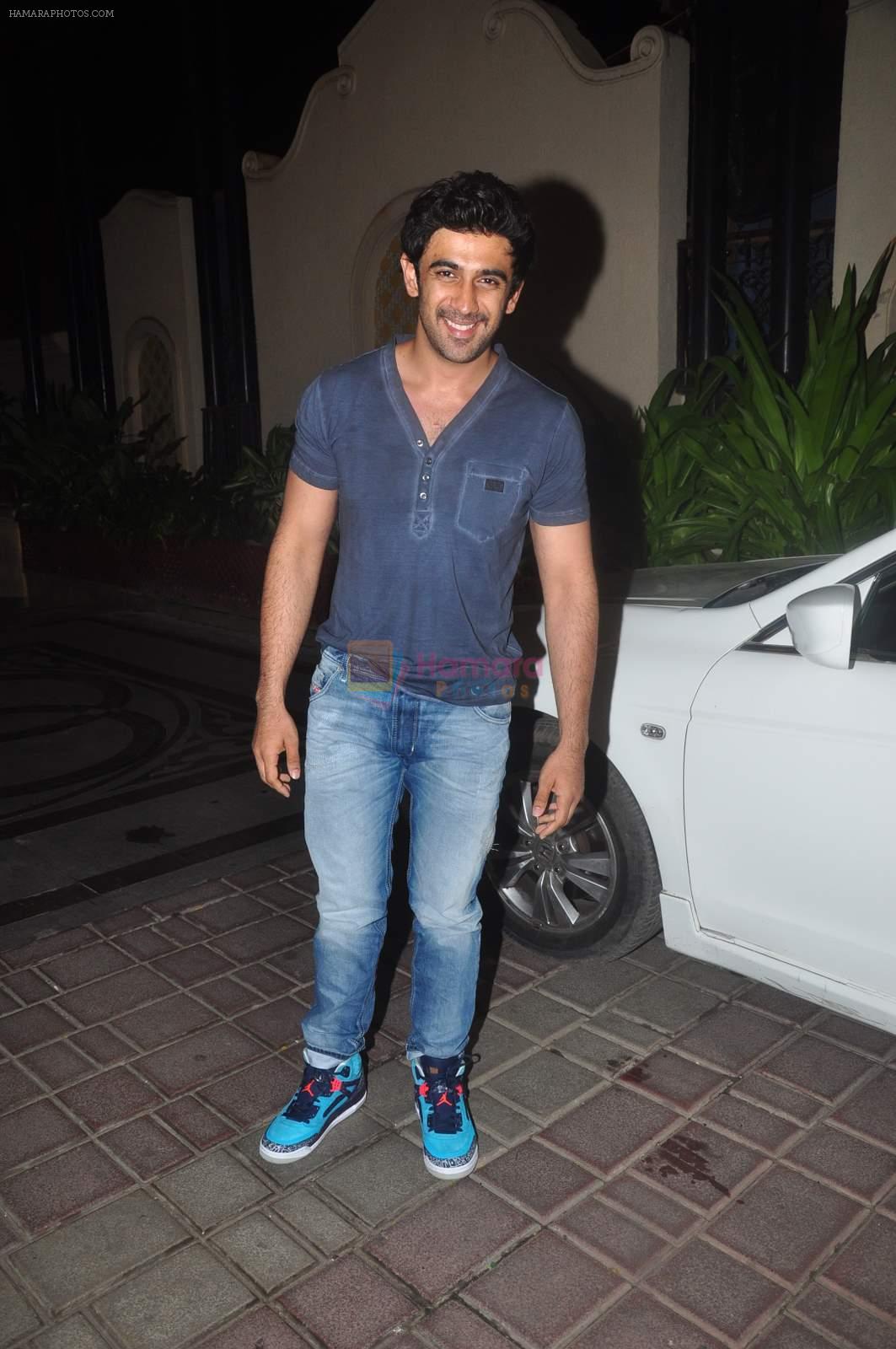 Amit Sadh at Abhishek Kapoor's wedding bash for close friends in Juhu on 4th May 2015