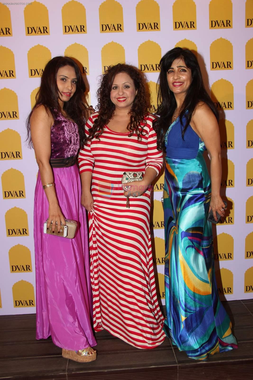 Vandana Sajnani, Shibani Kashyap at Dwar Store in Mumbai on 6th May 2015