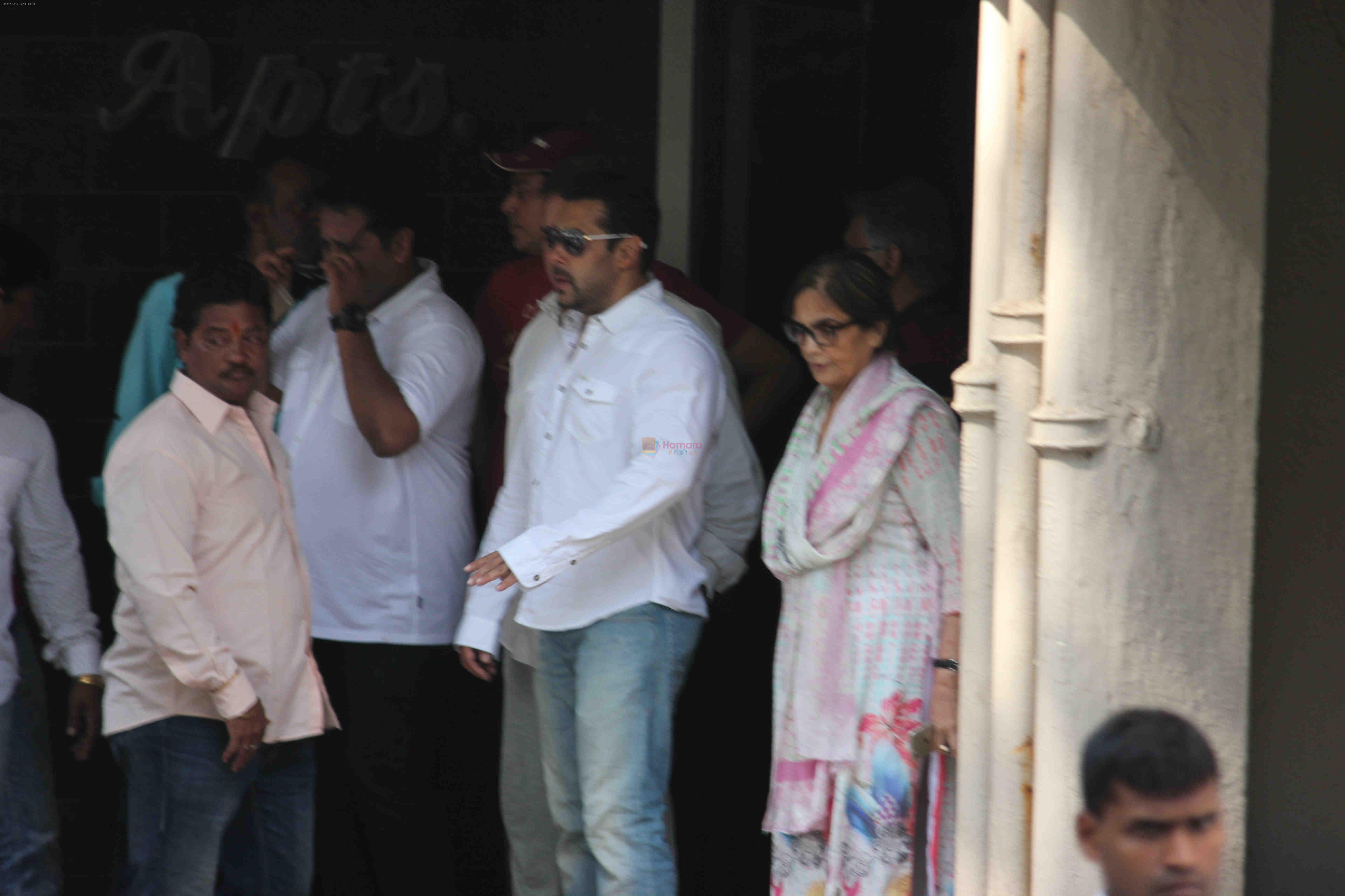 Salman Khan, Salim Khan snapped at the court on 6th May 2015