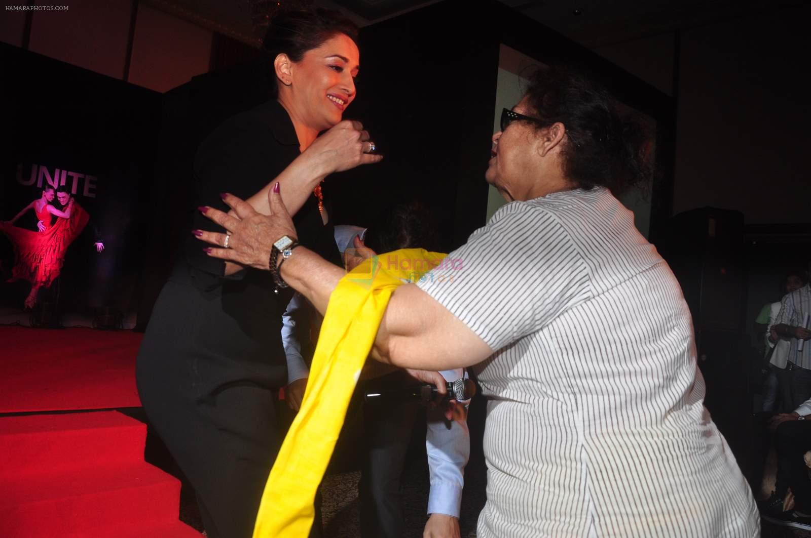 Madhuri Dixit, Saroj Khan at Dance with Madhuri in The Club on 13th May 2015