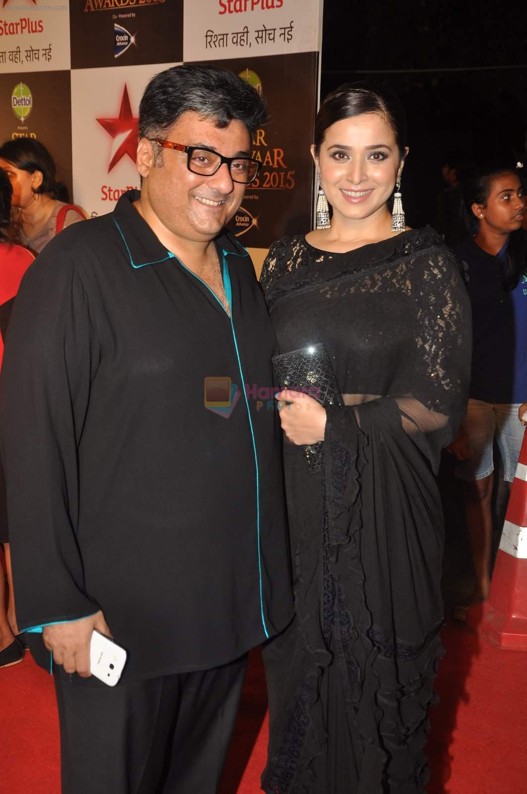 Simone Singh at Star Pariwar Awards in Mumbai on 17th May 2015