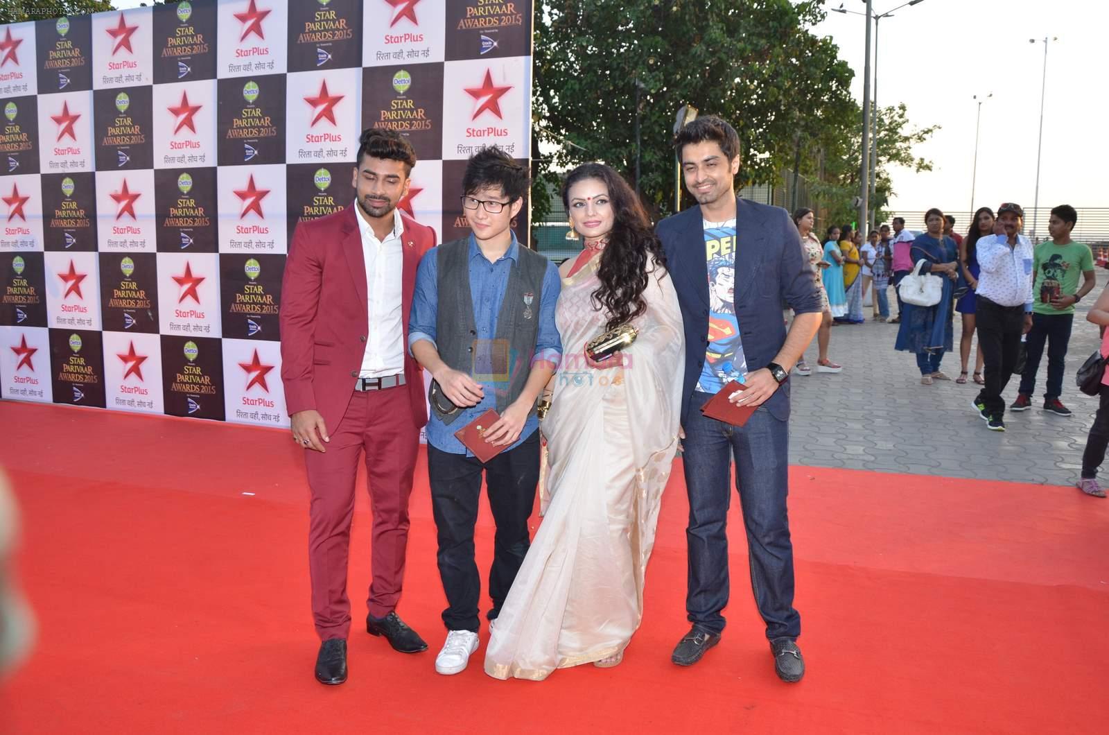 at Star Pariwar Awards in Mumbai on 17th May 2015
