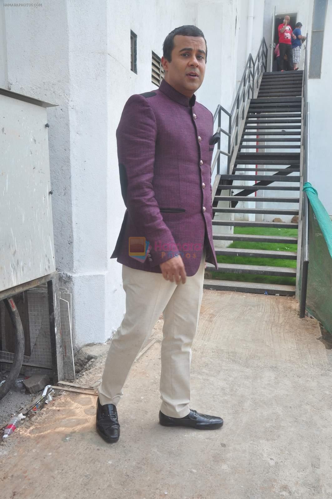 Chetan Bhagat on the sets of Nach Baliye in Mumbai on 17th May 2015