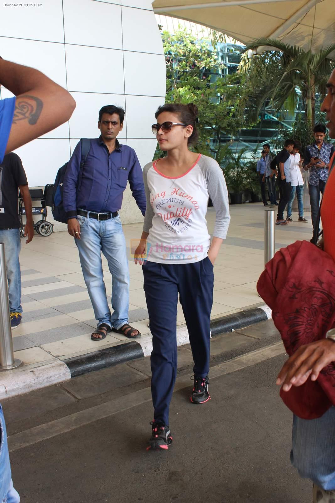 Sneha Ullal snapped at airport  on 24th May 2015