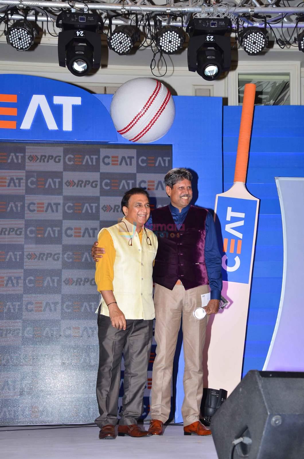 Sunil Gavaskar, Kapil Dev at Ceat Cricket Awards in Trident, Mumbai on 25th May 2015