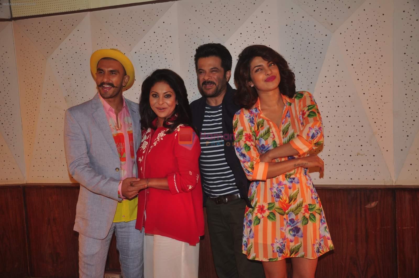 Ranveer Singh, Shefali Shah, Anil Kapoor, Priyanka Chopra at the Media meet of Dil Dhadakne Do in Mumbai on 26th May 2015