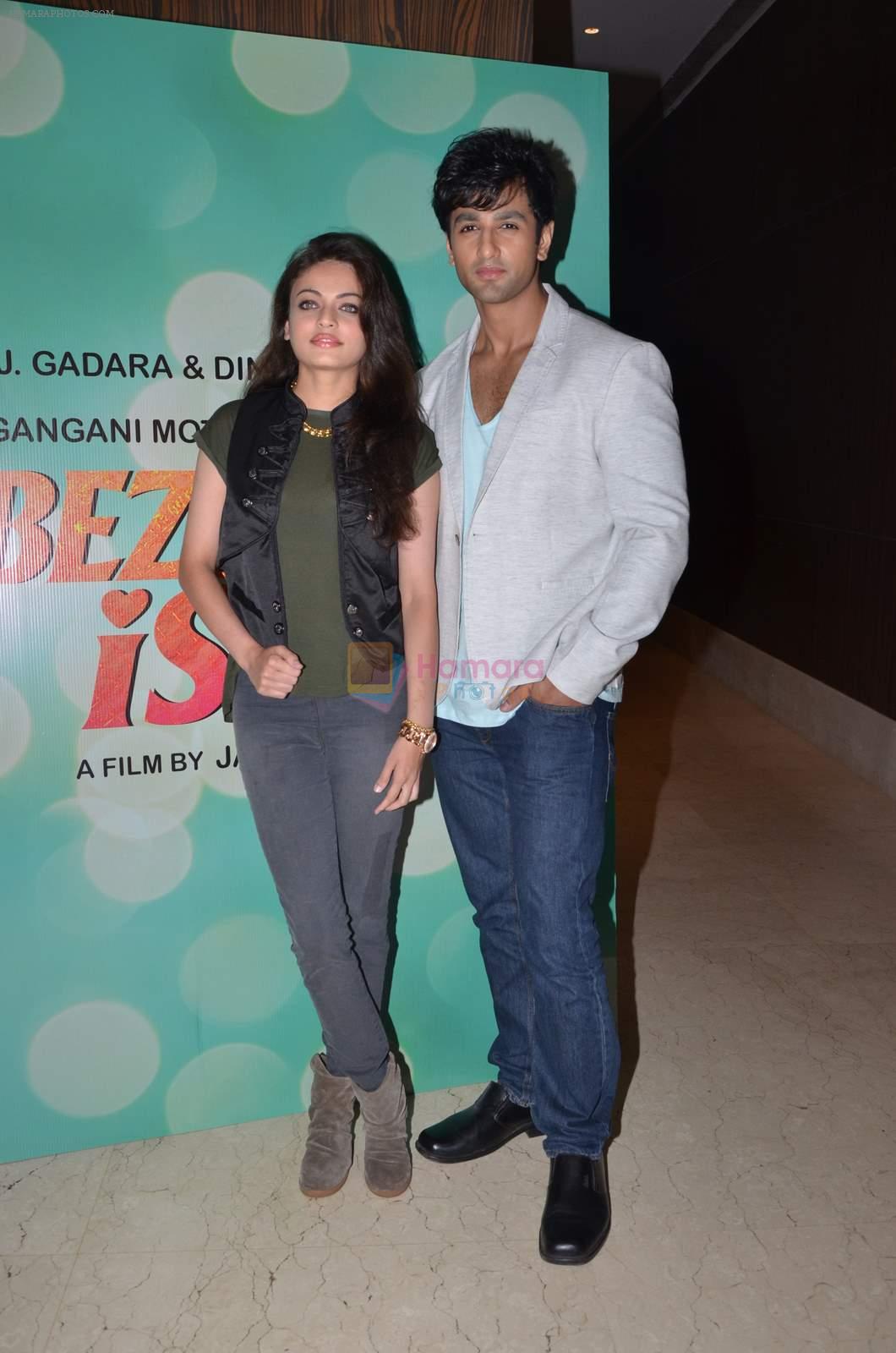 Sneha Ullal, Nishant Malkani at Bezubaan Ishq launch in Mumbai on 26th May 2015