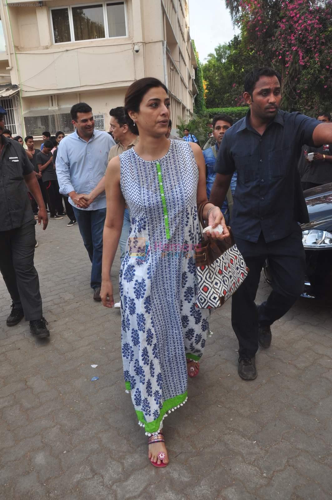 Tabu at Fitoor on location in Mumbai on 27th May 2015