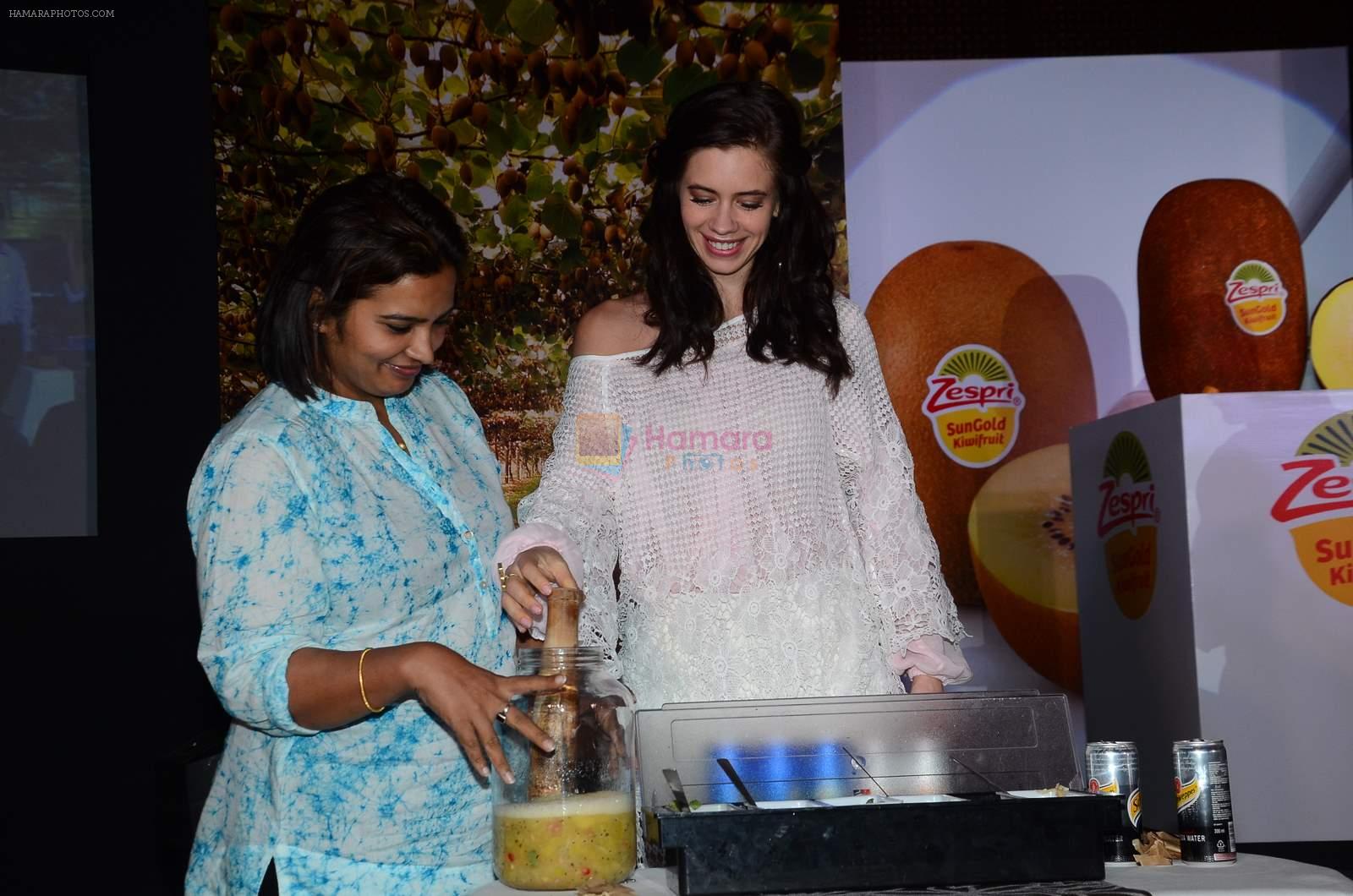 Kalki Koechlin at Kiwi fruit launch in Mumbai  on 28th May 2015
