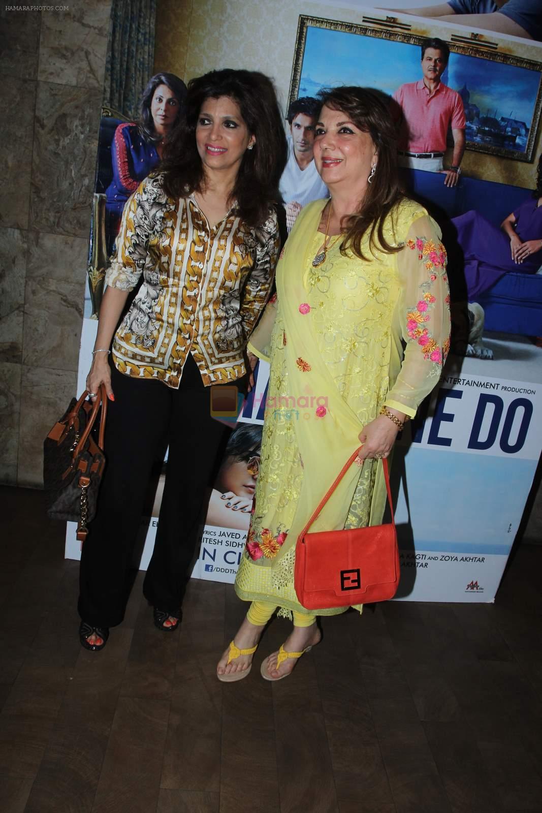 Bina Aziz, Zarine Khan at Honey Irani screening of Dil Dhadakne Do in Mumbai on 31st May 2015