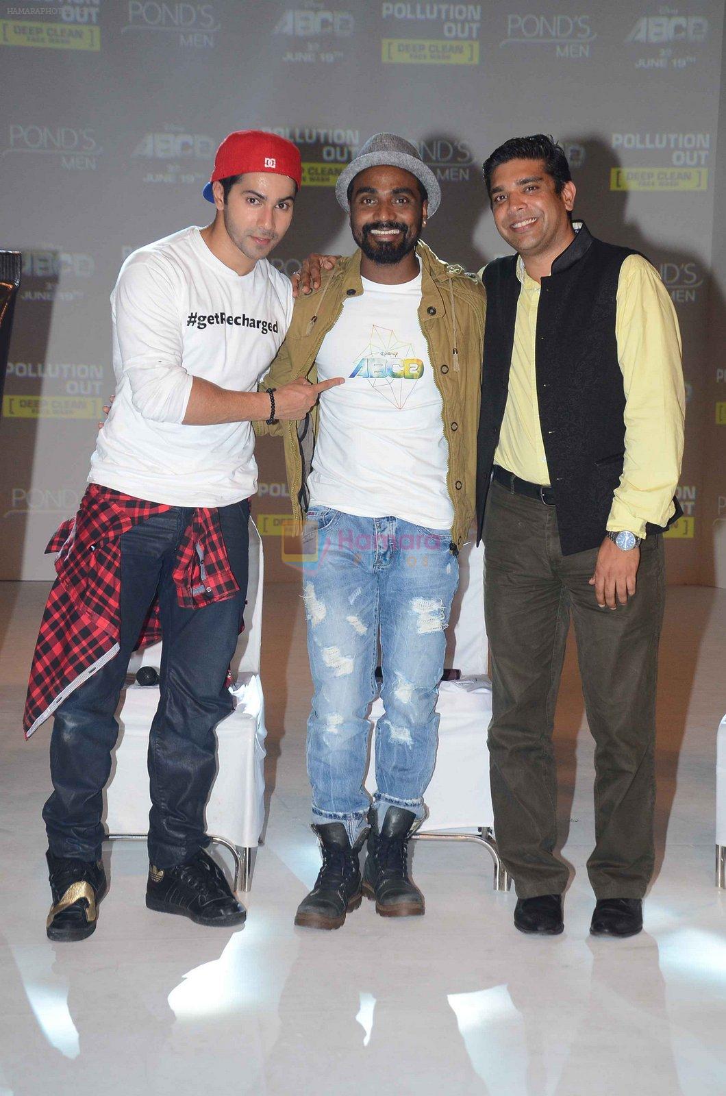 Remo D Souza and varun Dhawan's 4D music and dance performance in association with Pond's men and ABCD 2 in Byculla on 7th June 2015