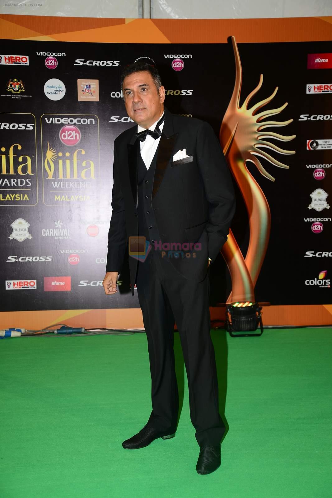 Boman Irani at IIFA 2015 Awards day 3 red carpet on 7th June 2015