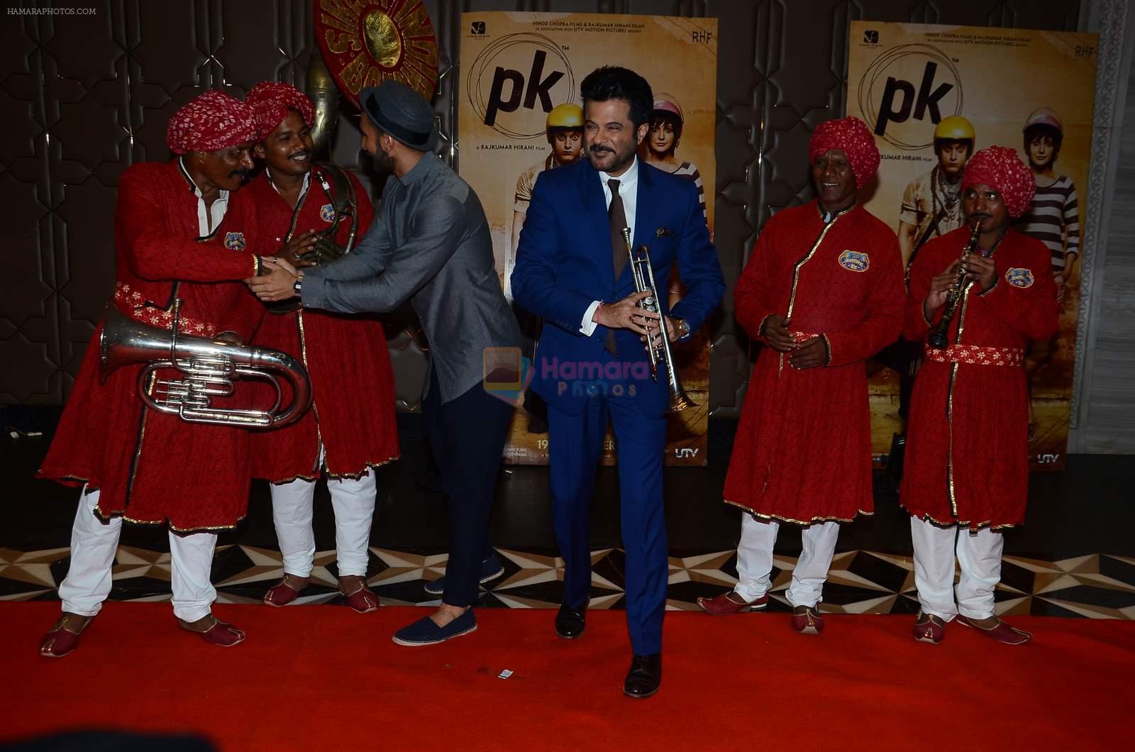 Anil Kapoor, Ranveer Singh at PK success bash in Mumbai on 10th June 2015