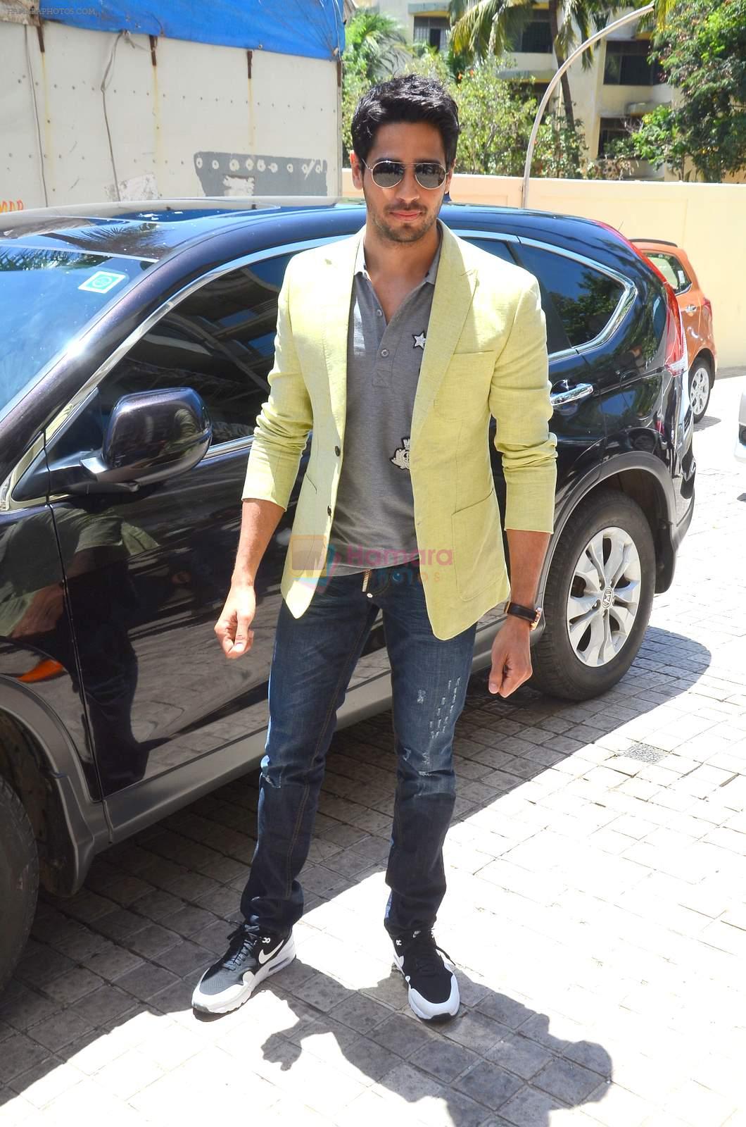 Sidharth Malhotra at Brothers trailor launch in Mumbai on 10th June 2015