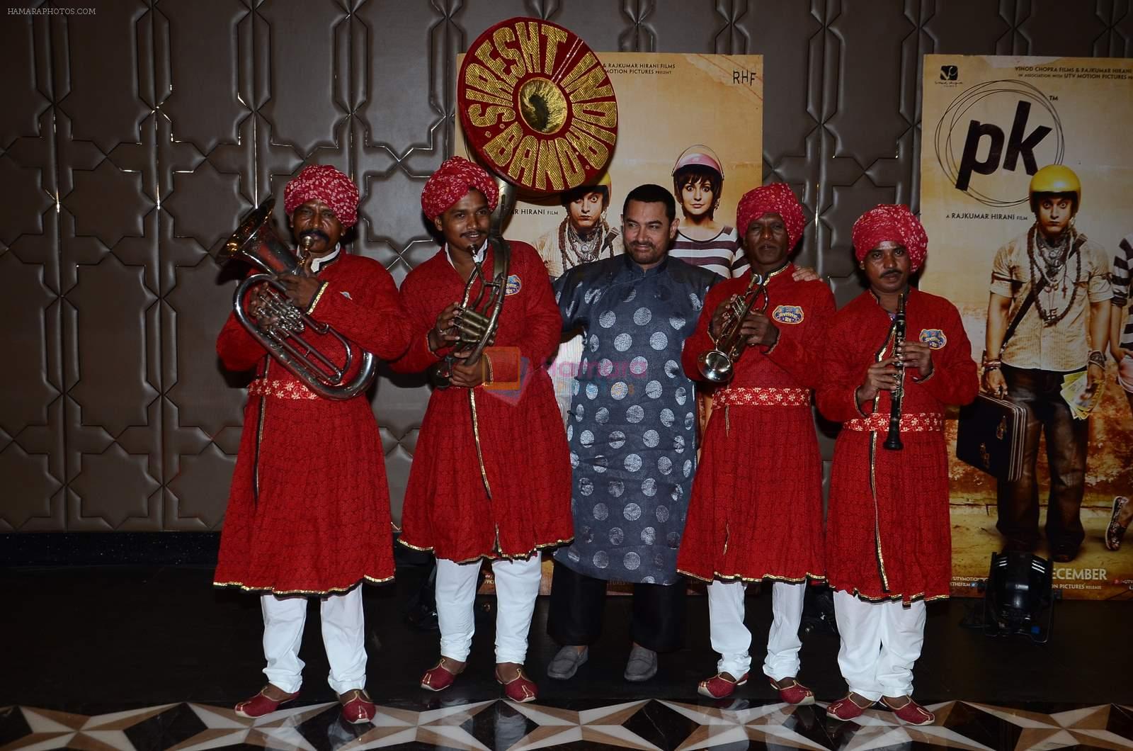Aamir Khan at PK success bash in Mumbai on 10th June 2015