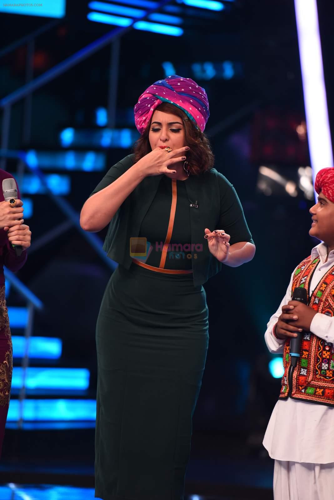 Sonakshi Sinha on the sets of Indian Idol Jr in Mumbai on 25th June 2015