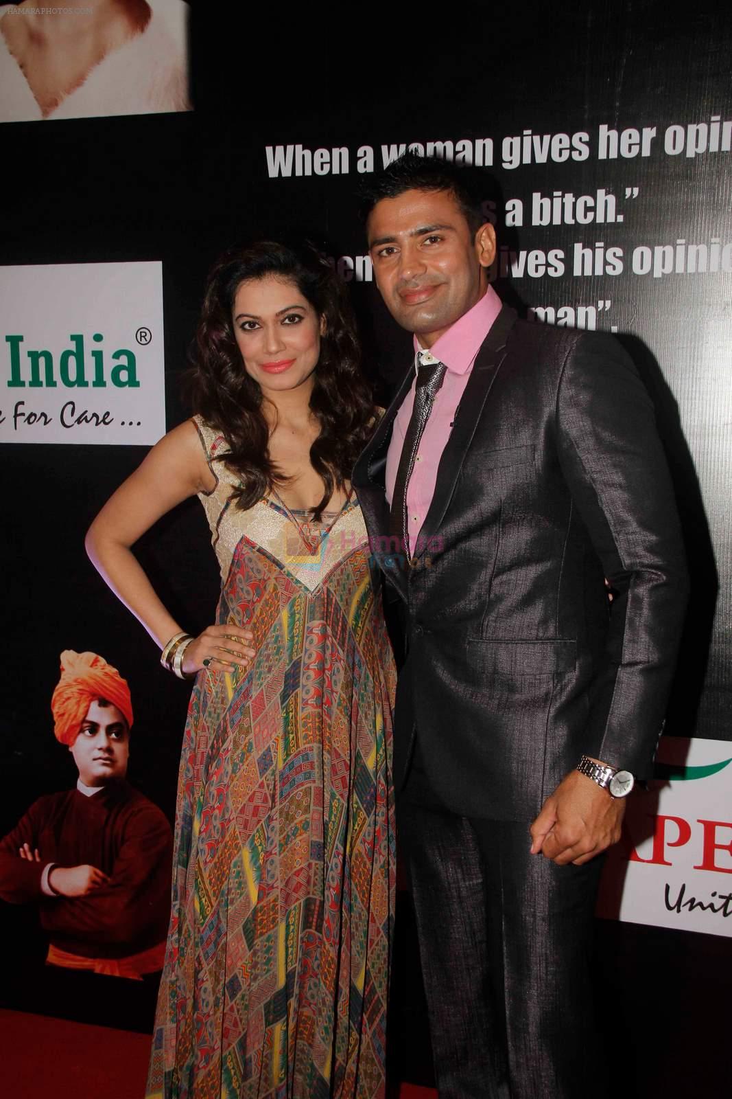 Payal Rohatgi With Sangram Singh at Medscape Awards on 25th June 2015