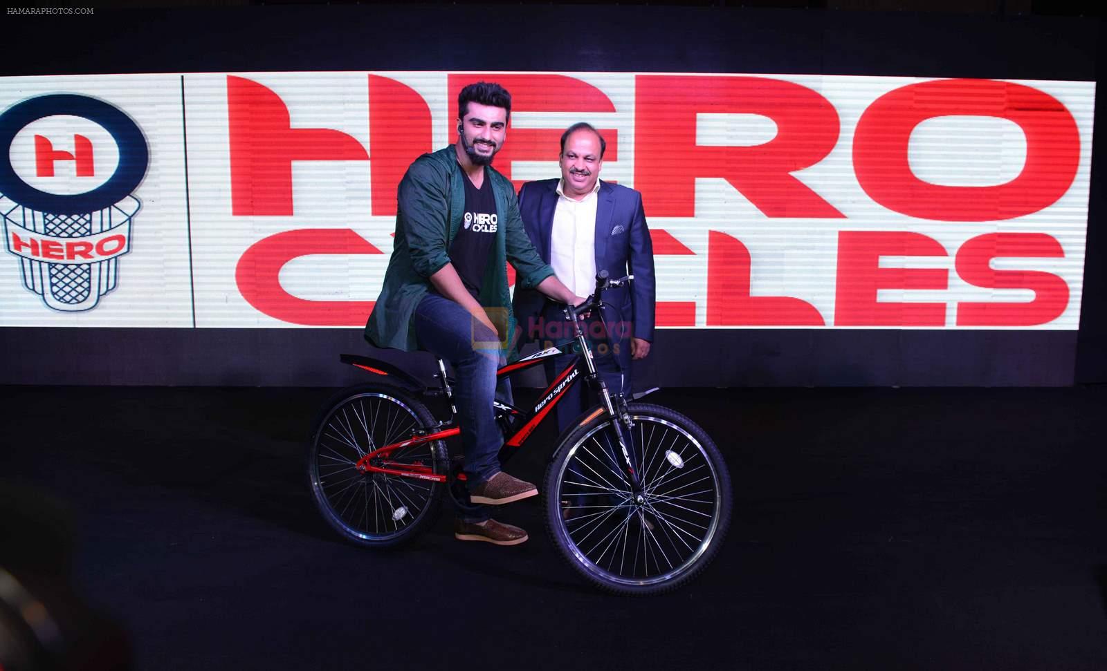 Arjun Kapoor promotes hero cycles in delhi on 30th June 2015
